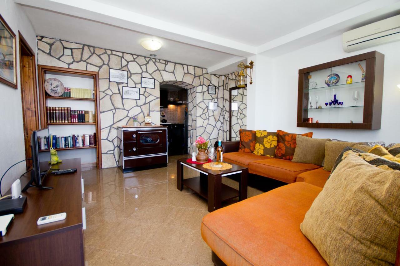 Apartments Dora 도브라 보다 외부 사진