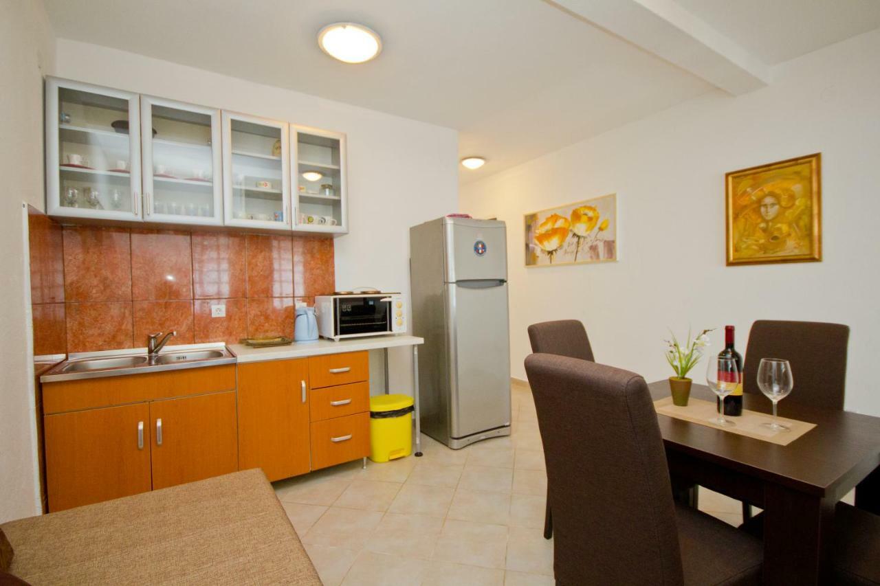 Apartments Dora 도브라 보다 외부 사진