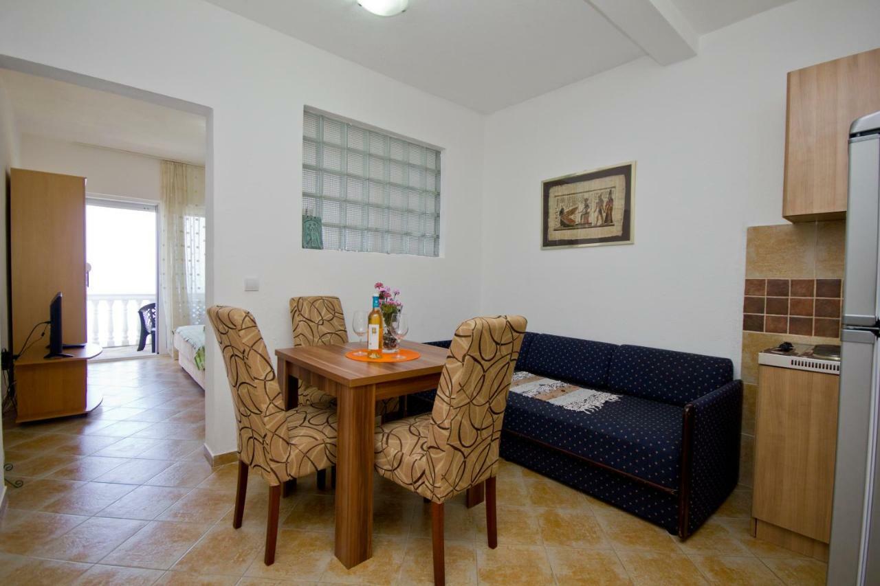Apartments Dora 도브라 보다 외부 사진